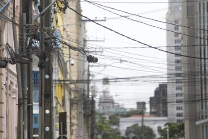 Raquel inicia intervenção de R$ 185 milhões em reduto de João Campos