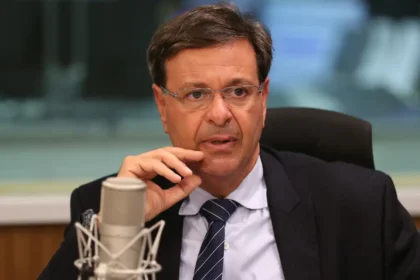 Após ser liberado por Moraes, Gilson quer visitar Bolsonaro