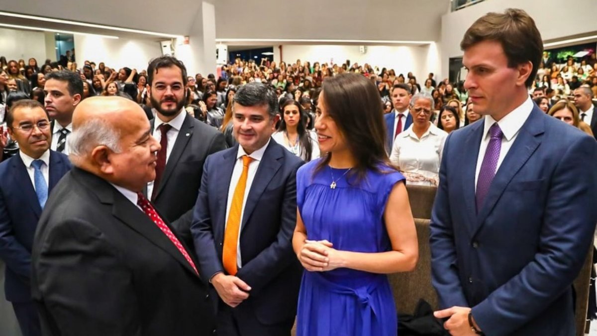 Nó jurídico impede candidatura avulsa e empurra Dudu e Miguel para entendimento Nó jurídico impede candidatura avulsa e empurra Dudu e Miguel para entendimento
