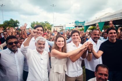 Marília Arraes participa de agendas na Mata Sul ao lado de João Campos e Humberto Costa Marília Arraes participa de agendas na Mata Sul ao lado de João Campos e Humberto Costa
