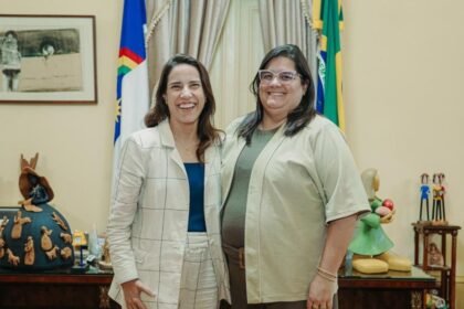Raquel Lyra capta prefeita do PSB de João Campos e filia Carol Jordão ao PSD