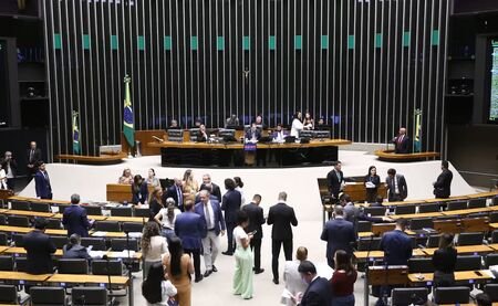 PL e Centrão se unem para aprovar PEC da maioridade; veja como votou cada deputado PL e Centrão se unem para aprovar PEC da maioridade; veja como votou cada deputado