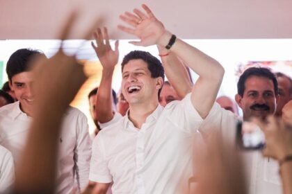 João Campos recebe apoio de grupo de oposição em Arcoverde João Campos recebe apoio de grupo de oposição em Arcoverde