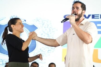 Raquel Lyra elogia Túlio Gadelha, mas evita antecipar composição da chapa majoritária Raquel Lyra elogia Túlio Gadelha, mas evita antecipar composição da chapa majoritária
