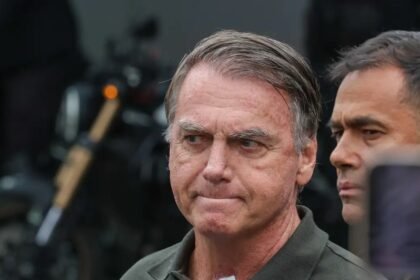 Moraes vê possível ‘falta grave’ de Bolsonaro ao manter arma em casa e pede parecer da PGR Moraes vê possível ‘falta grave’ de Bolsonaro ao manter arma em casa e pede parecer da PGR