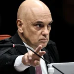 Moraes dá 48 horas para Bolsonaro explicar vídeo com IA e cita risco de volta à prisão Moraes dá 48 horas para Bolsonaro explicar vídeo com IA e cita risco de volta à prisão