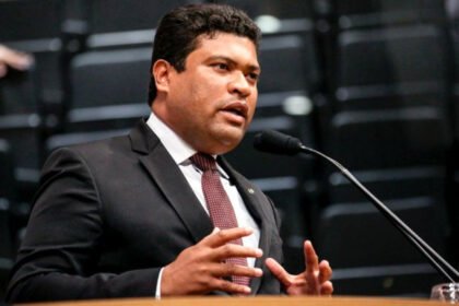 Joel da Harpa espera avanço de projeto que pode zerar Imposto de Renda para profissionais da segurança pública