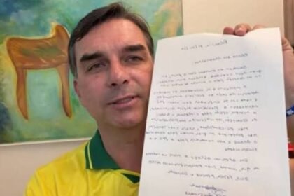 Campanha de Flávio Bolsonaro pode usar diálogos de Lulinha no caso do INSS para atacar Lula