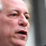 PL aprova apoio a Ciro Gomes após racha entre Flávio e Michelle e candidato no CE comemora PL aprova apoio a Ciro Gomes após racha entre Flávio e Michelle e candidato no CE comemora