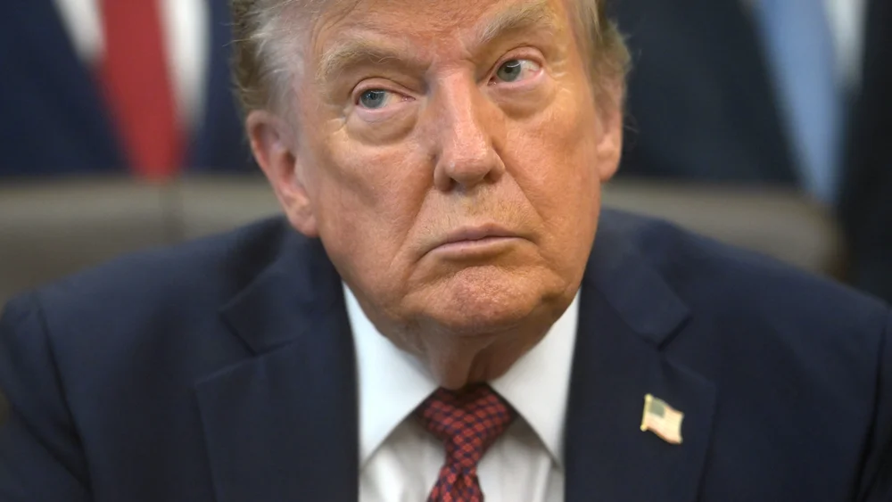 Trump deve enviar representantes a Brasília para investigar sistema eleitoral brasileiro