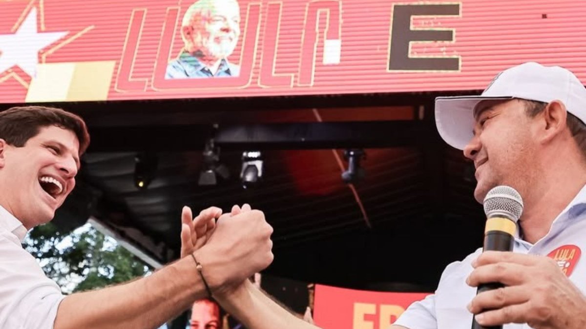 Após participar de convenção do PSB, prefeito de Araripina diz que “Miguel foi enganado por Raquel”