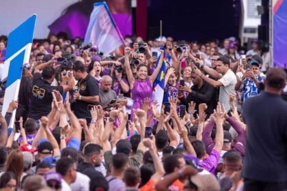 “Os próximos anos serão os melhores da história de Pernambuco”, aposta Raquel ao mirar reeleição “Os próximos anos serão os melhores da história de Pernambuco”, aposta Raquel ao mirar reeleição