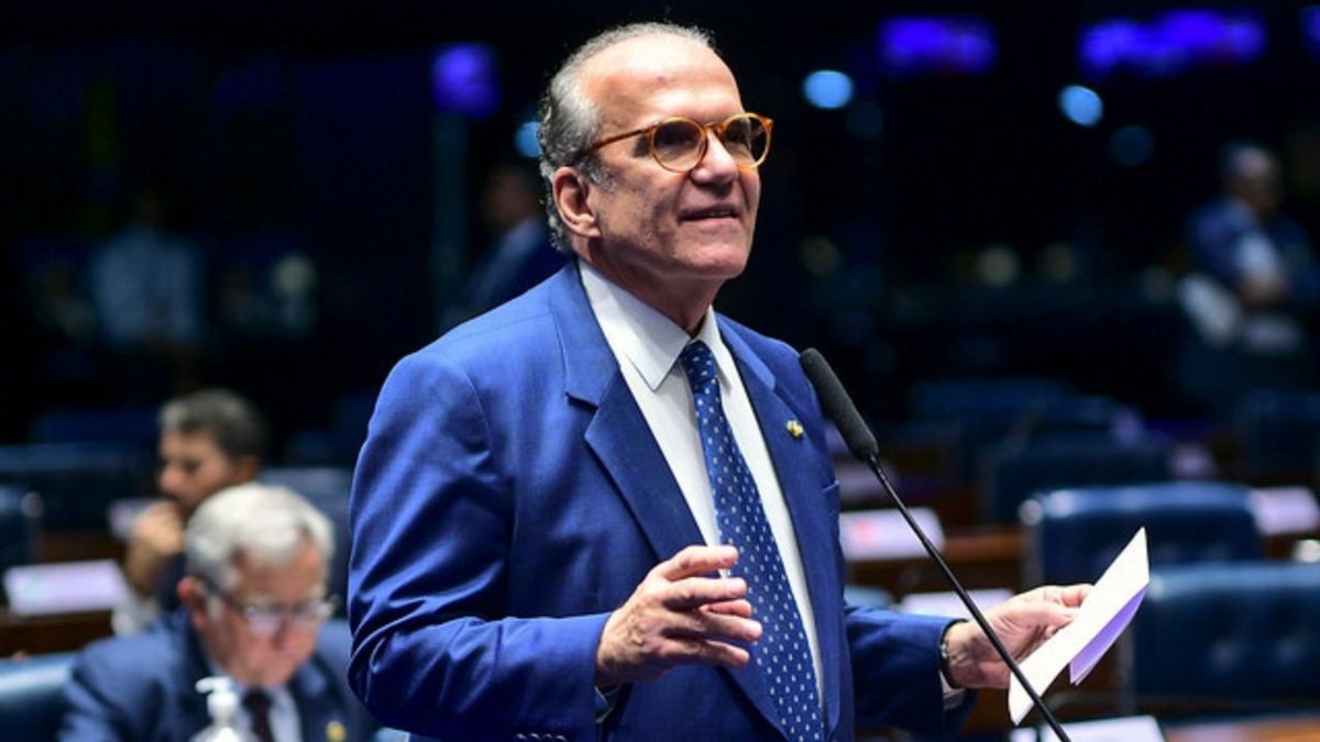 Fernando Dueire rompe o silêncio após definição da chapa de Raquel Lyra Fernando Dueire rompe o silêncio após definição da chapa de Raquel Lyra