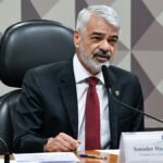 Prefeitos do PP que apoiam Humberto Costa devem migrar para Túlio Gadelha, diz Eduardo da Fonte Prefeitos do PP que apoiam Humberto Costa devem migrar para Túlio Gadelha, diz Eduardo da Fonte