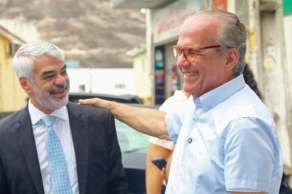 Fernando Dueire vai declarar apoio à reeleição do senador Humberto Costa nesta segunda Fernando Dueire vai declarar apoio à reeleição do senador Humberto Costa nesta segunda