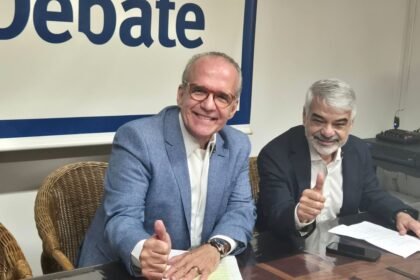 Fernando Dueire diz que avisou Raquel Lyra sobre apoio a Humberto Costa ao Senado: “não perguntei” Fernando Dueire diz que avisou Raquel Lyra sobre apoio a Humberto Costa ao Senado: “não perguntei”