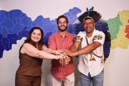 Com chapa plural, Túlio Gadêlha escolhe Dulci Amorim e cacique Marcelo Pankararu como suplentes