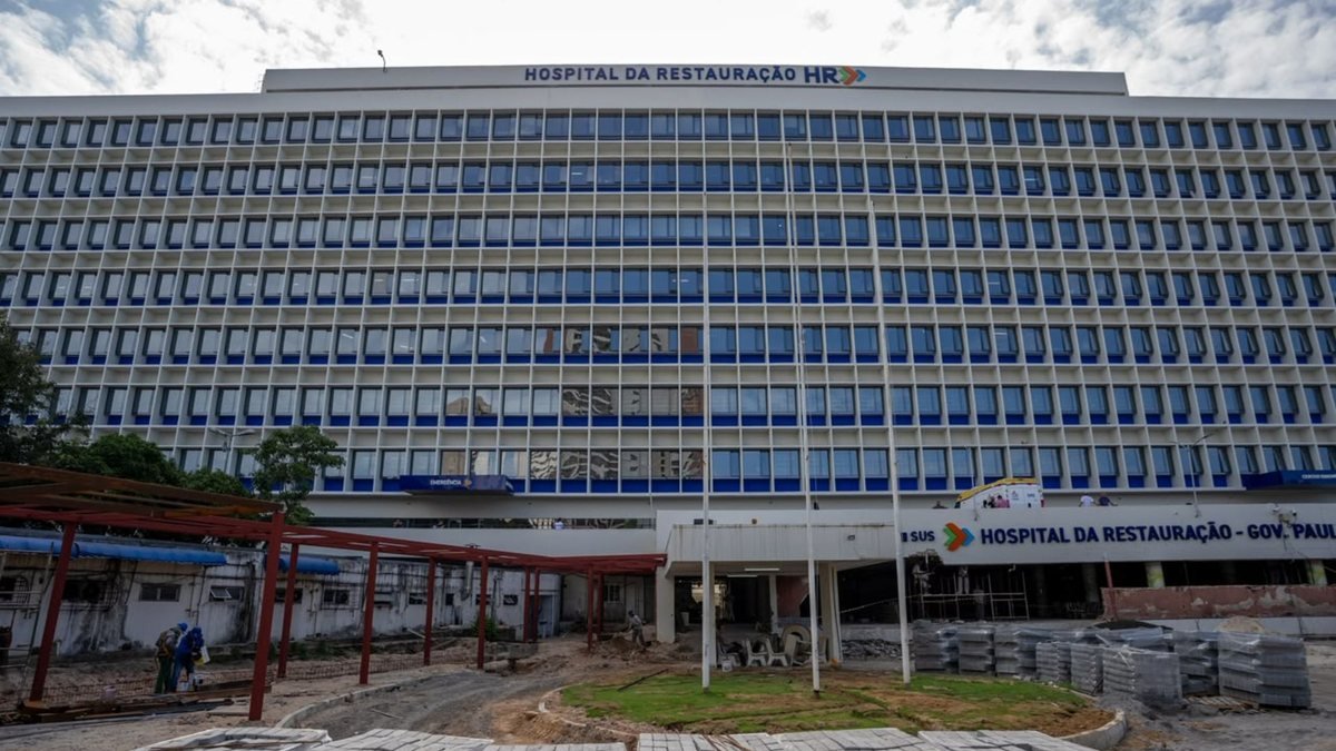 Hospital da Restauração tem 15 frentes de obras em reforma de R$ 180 milhões, anuncia governo Hospital da Restauração tem 15 frentes de obras em reforma de R$ 180 milhões, anuncia governo