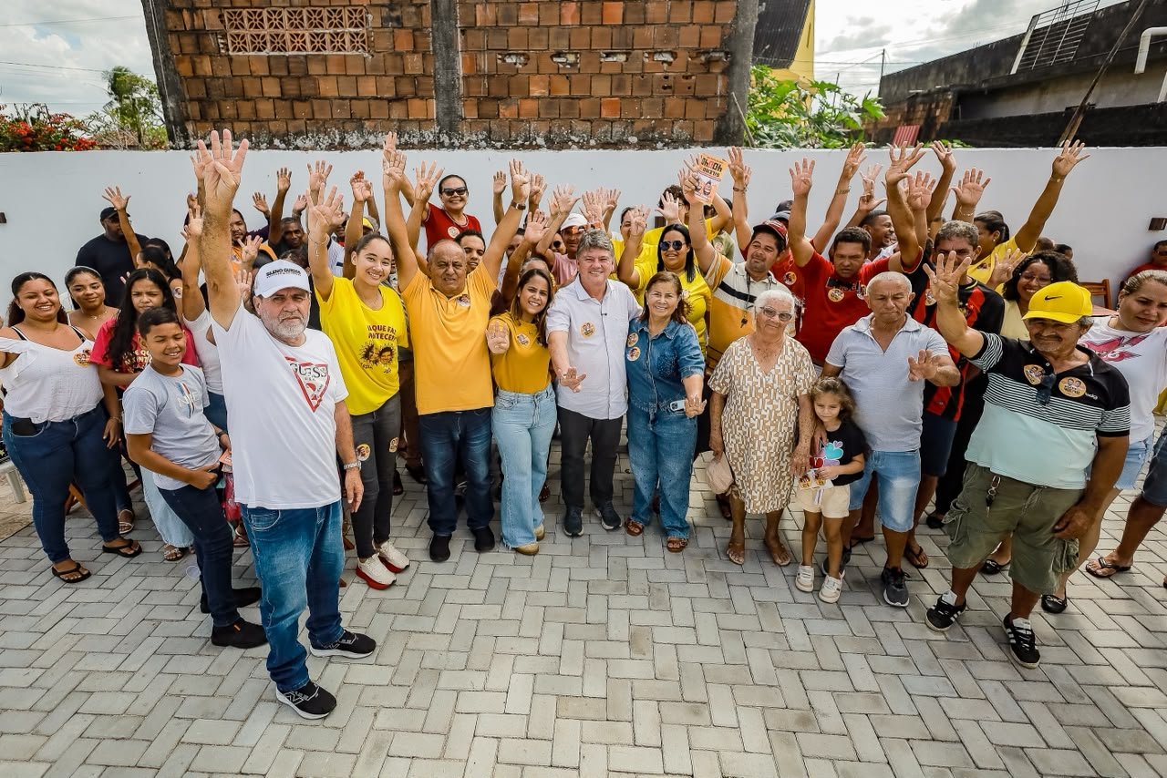 Em Lagoa de Itaenga, Cássia do Moinho reúne lideranças e reafirma candidatura à Câmara Federal Em Lagoa de Itaenga, Cássia do Moinho reúne lideranças e reafirma candidatura à Câmara Federal