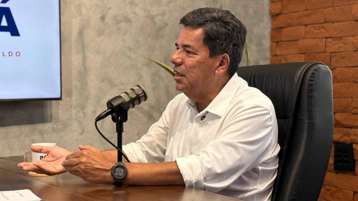 Mendonça Filho defende candidatura independente ao Senado, apoia Raquel Lyra e prega limites para o STF Mendonça Filho defende candidatura independente ao Senado, apoia Raquel Lyra e prega limites para o STF