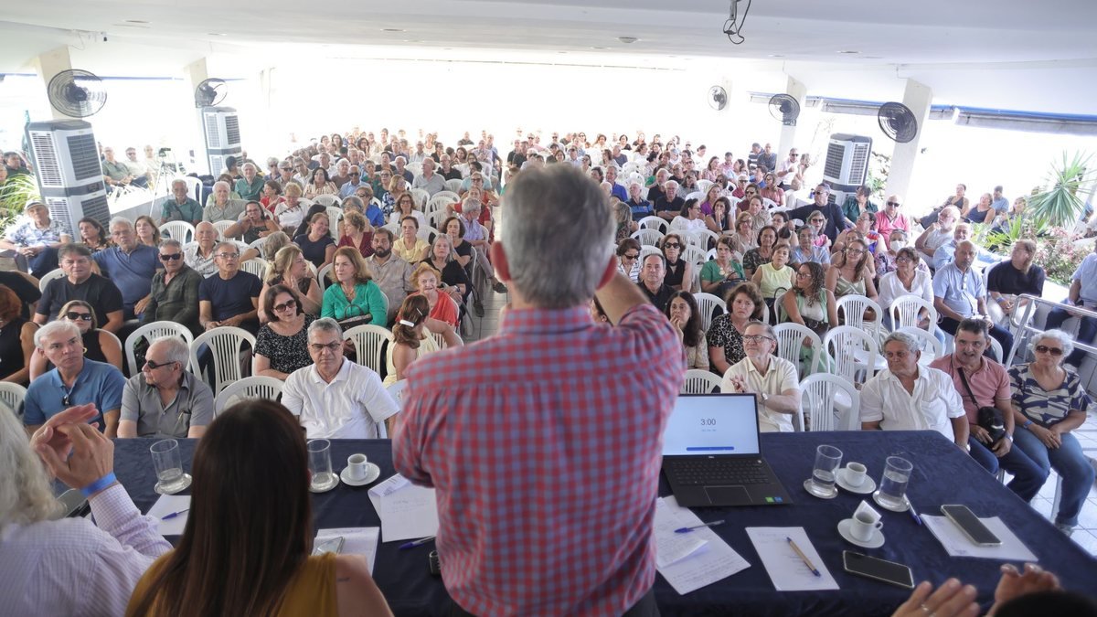 Sindifisco questiona remuneração de Raquel Lyra e aponta possível conflito com Constituição
