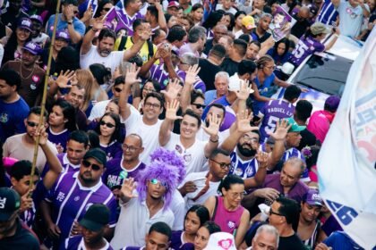 Raquel Lyra arrasta multidão em São Lourenço da Mata ao lado de Diego Cabral e João de Nadegi